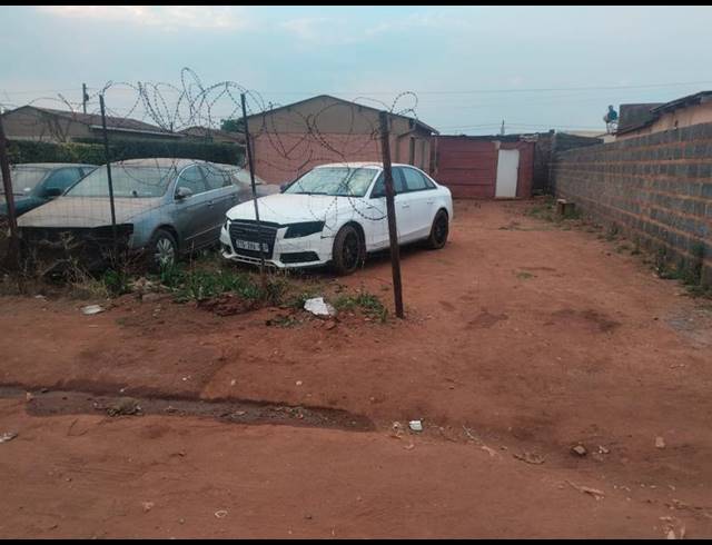 2 BEDROOM HOUSE FOR SALE IN MAPLETON